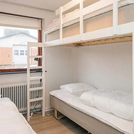 4 Star In Holiday home